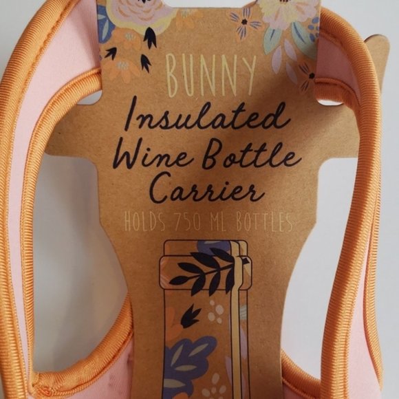 Easter Salt & Paper & Wine Bottle Holder - Picture 4 of 9